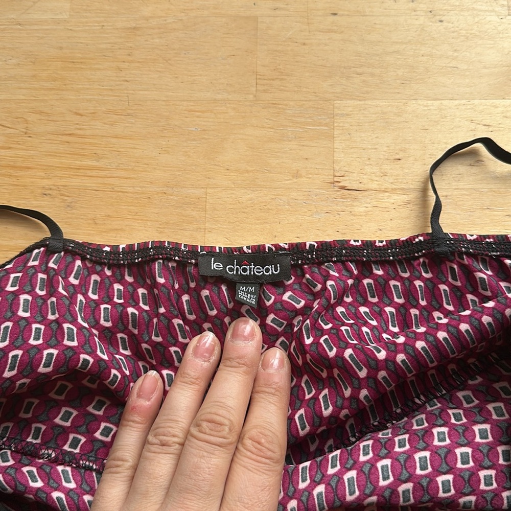 Dresss - Picture 4 of 5